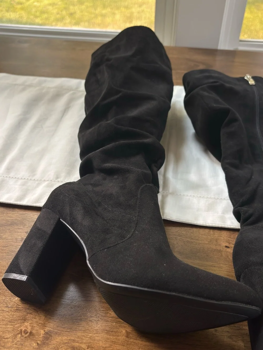 Women's Black Suede feel  Mid-Heel Knee Boot